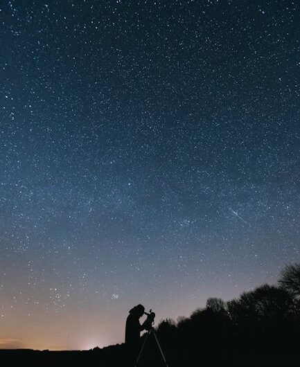 Фосфорные звезды для детской комнаты