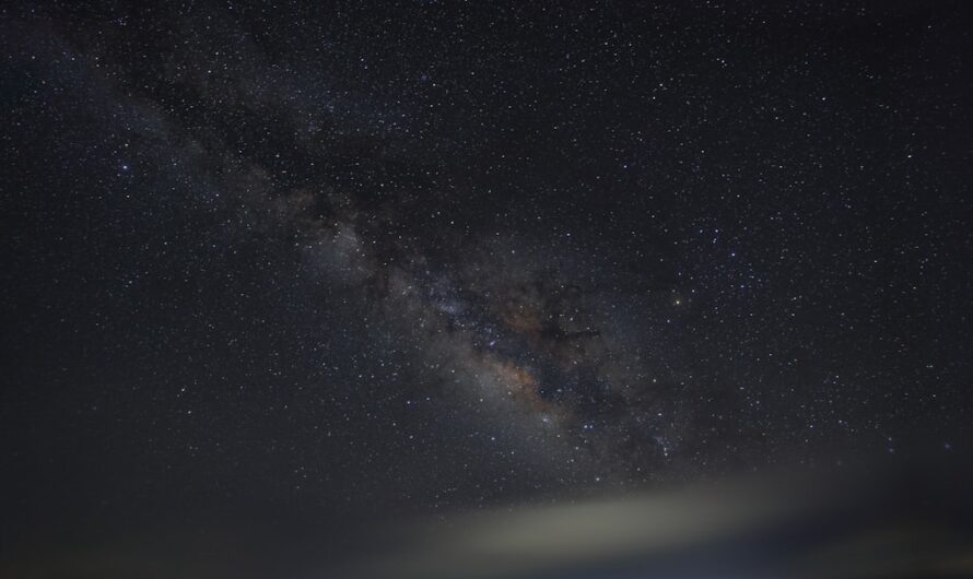 Ночник со звездами на потолке для детской комнаты